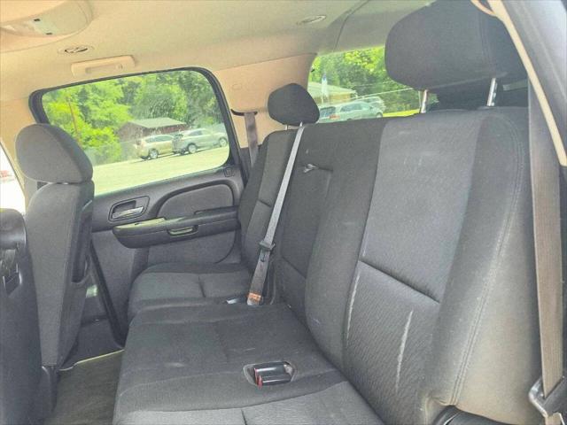 2010 Chevrolet Suburban LS