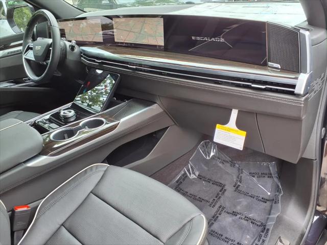 2026 Cadillac Escalade ESV Luxury