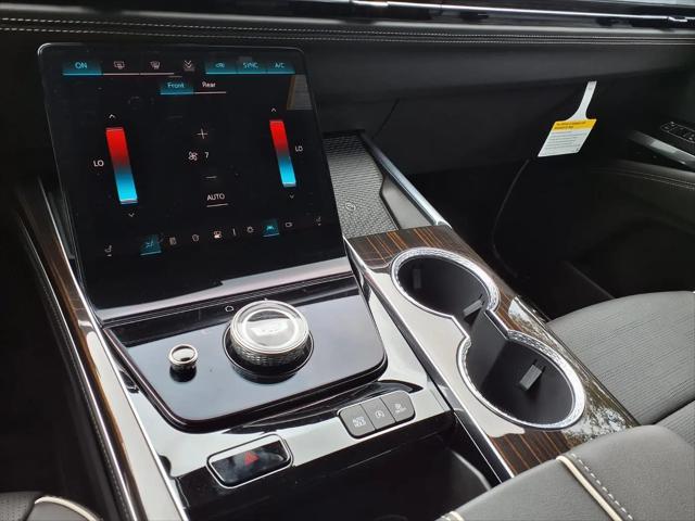 2026 Cadillac Escalade ESV Luxury