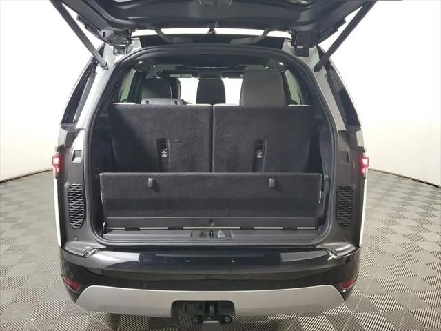 2023 Land Rover Discovery P360 Metropolitan Edition