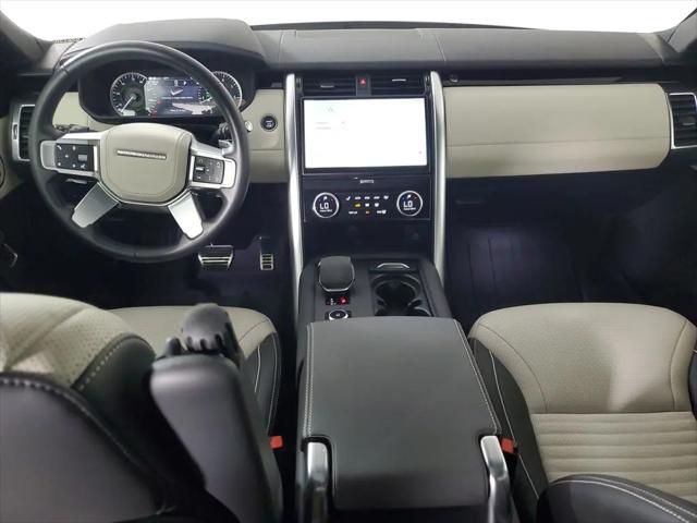 2023 Land Rover Discovery P360 Metropolitan Edition