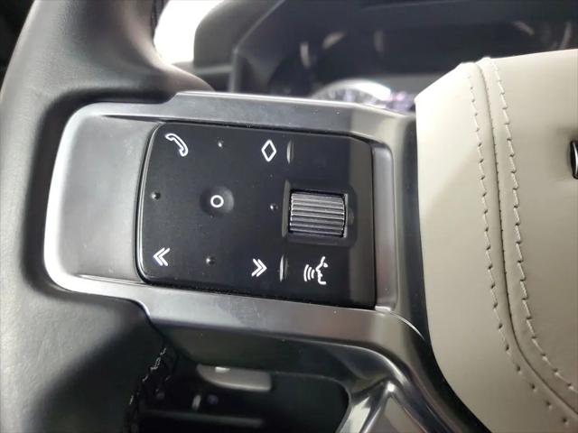 2023 Land Rover Discovery P360 Metropolitan Edition