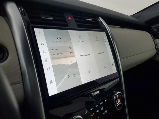2023 Land Rover Discovery P360 Metropolitan Edition