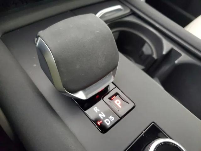 2023 Land Rover Discovery P360 Metropolitan Edition