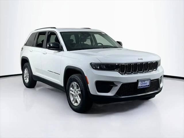 2023 Jeep Grand Cherokee Laredo 4x4