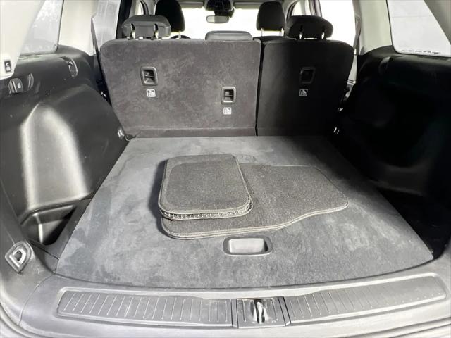 2023 Jeep Grand Cherokee Laredo 4x4