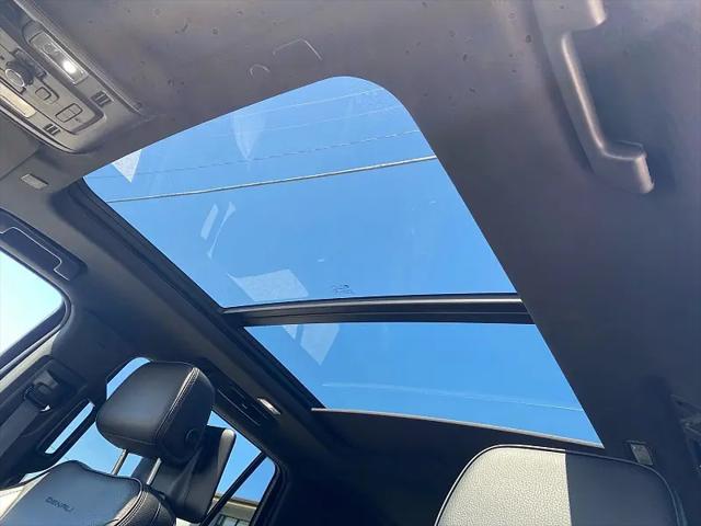 2021 GMC Yukon 4WD Denali