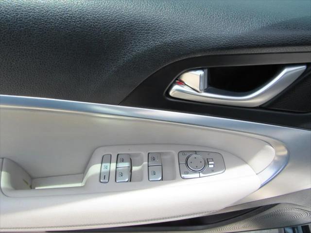 2022 Genesis G70 2.0T RWD