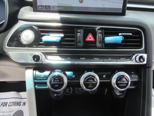 2022 Genesis G70 2.0T RWD