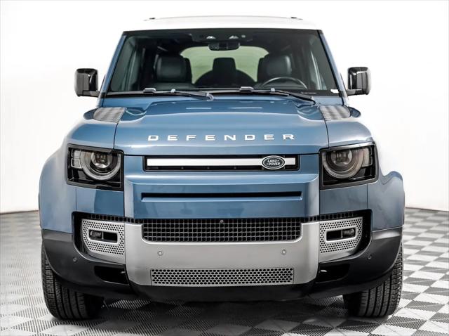 2022 Land Rover Defender 110 SE