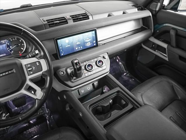 2022 Land Rover Defender 110 SE