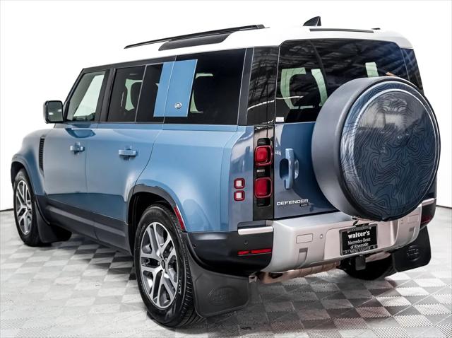 2022 Land Rover Defender 110 SE