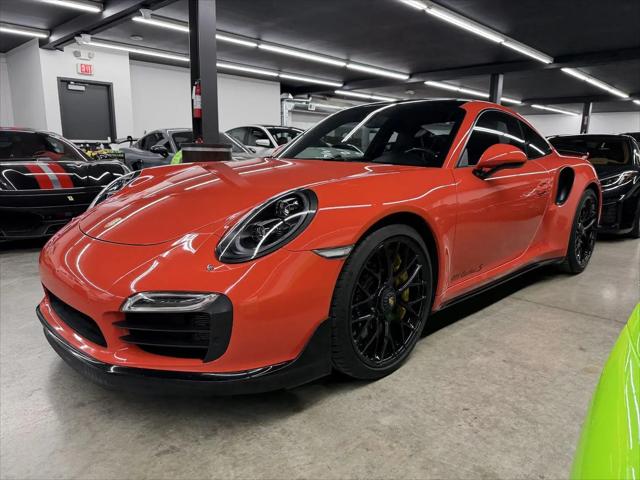 2016 Porsche 911 Turbo S
