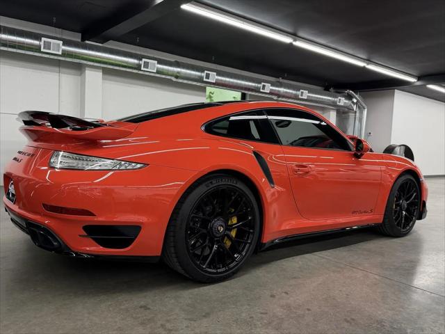 2016 Porsche 911 Turbo S