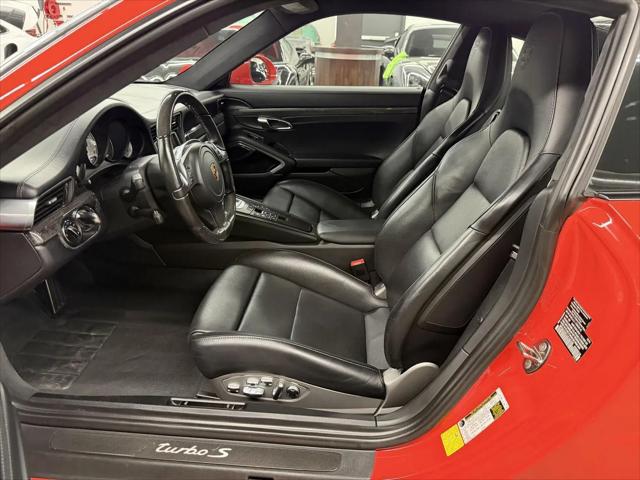 2016 Porsche 911 Turbo S