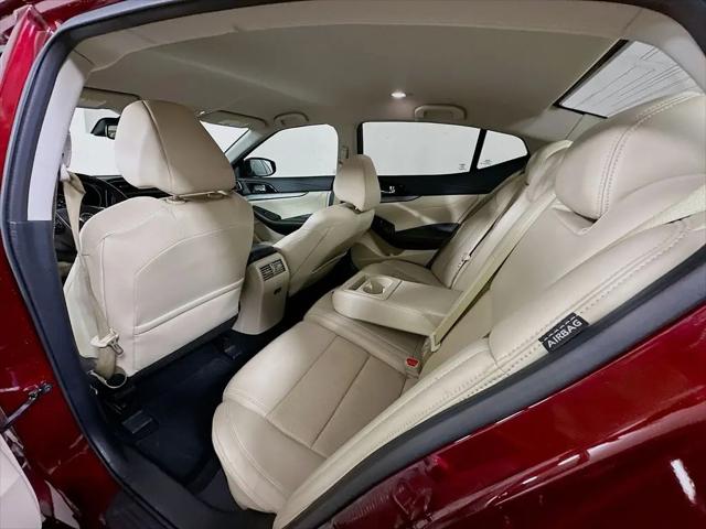 2021 Nissan Maxima SV Xtronic CVT