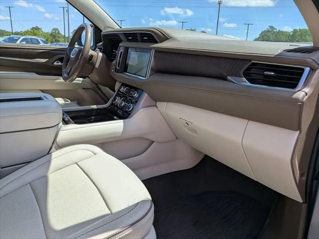 2023 GMC Yukon XL 4WD Denali
