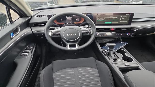 2026 Kia K5 LXS FWD