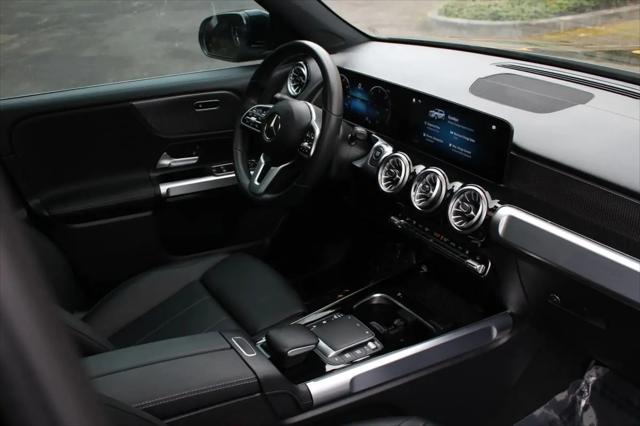 2022 Mercedes-Benz 300 4MATIC