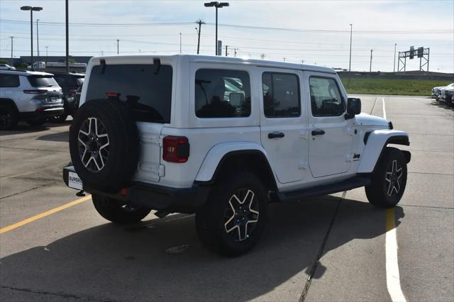 2026 Jeep Wrangler 4-Door Sahara 4x4