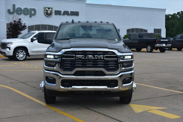 2026 Ram 3500 Tradesman Crew Cab 4x4 8' Box