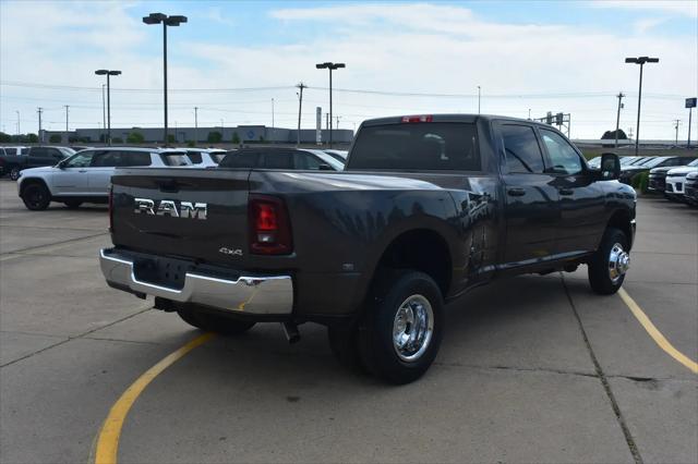2026 Ram 3500 Tradesman Crew Cab 4x4 8' Box