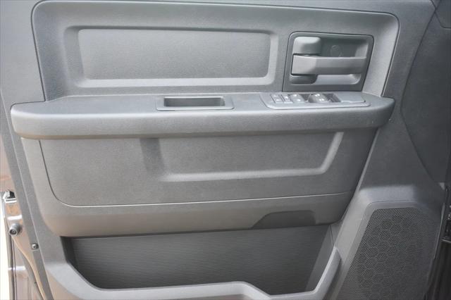 2026 Ram 3500 Tradesman Crew Cab 4x4 8' Box