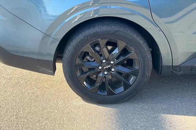 2024 Kia Carnival MPV SX