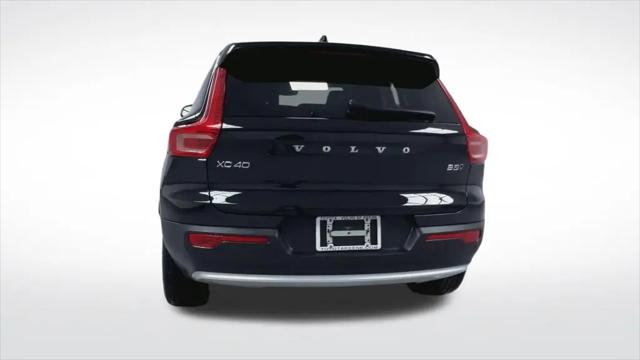 2024 Volvo XC40 B5 Plus Bright Theme