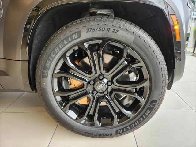 2025 Land Rover Defender P635 OCTA Edition One