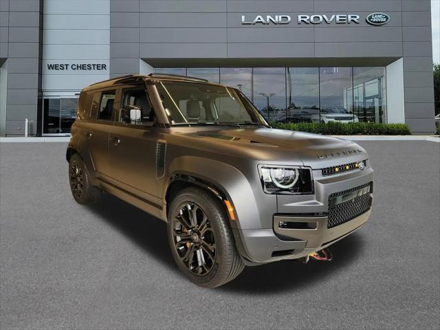 2025 Land Rover Defender P635 OCTA Edition One
