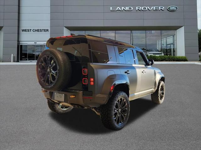 2025 Land Rover Defender P635 OCTA Edition One