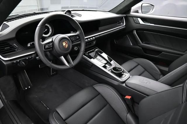 2025 Porsche 911 Turbo Cabriolet