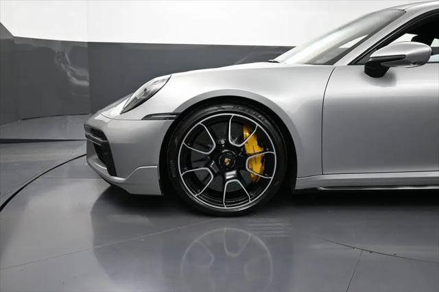 2025 Porsche 911 Turbo Cabriolet