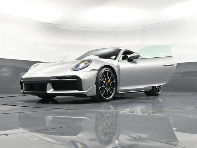 2025 Porsche 911 Turbo Cabriolet