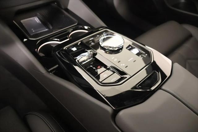 2027 BMW 5 Series 550e xDrive