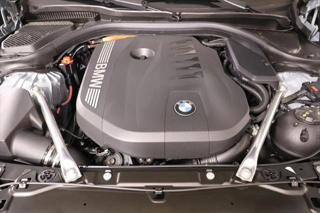 2027 BMW 5 Series 550e xDrive