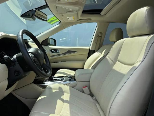2019 INFINITI QX60 LUXE