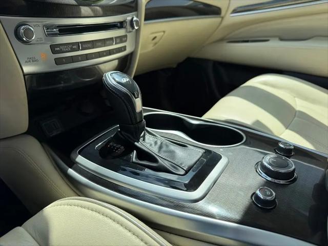 2019 INFINITI QX60 LUXE