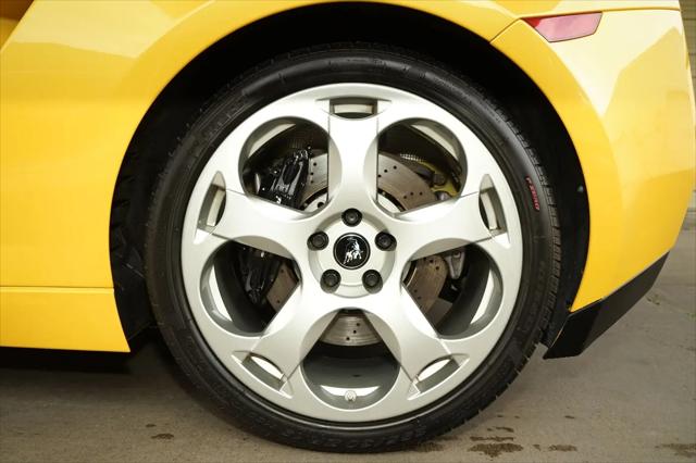 2005 Lamborghini Gallardo Standard