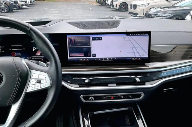 2025 BMW X7 xDrive40i