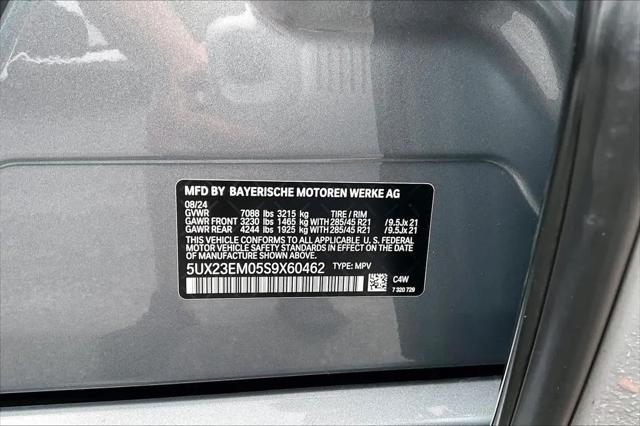 2025 BMW X7 xDrive40i