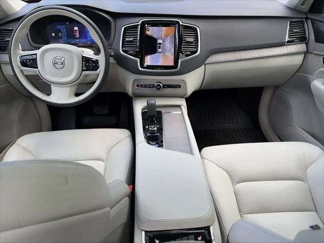 2024 Volvo XC90 B6 Plus Bright Theme 7-Seater