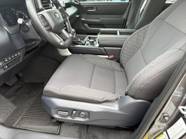 2026 Toyota Tundra SR5 CrewMax 5.5' Bed