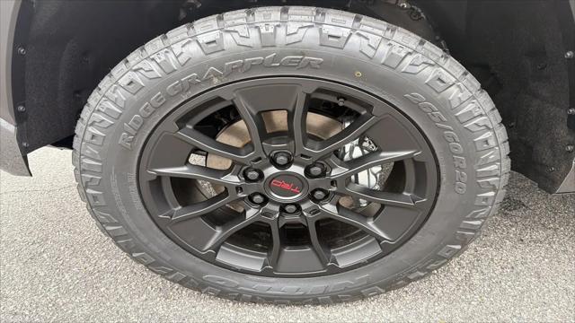2026 Toyota Tundra SR5 CrewMax 5.5' Bed