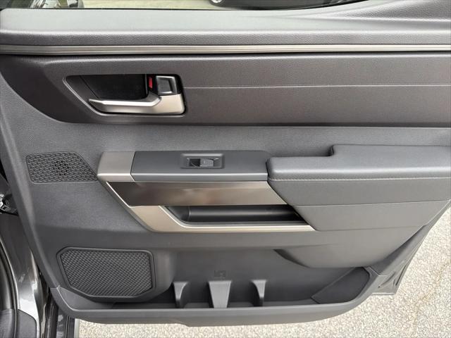 2026 Toyota Tundra SR5 CrewMax 5.5' Bed