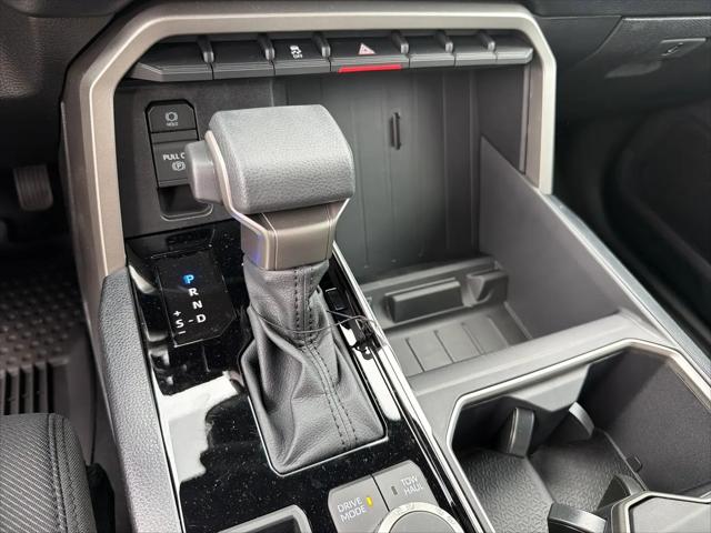 2026 Toyota Tundra SR5 CrewMax 5.5' Bed