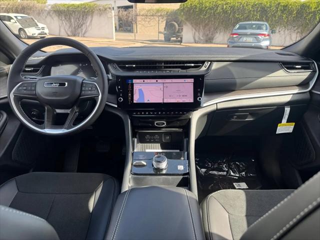 2026 Jeep Grand Cherokee L Altitude 4x4