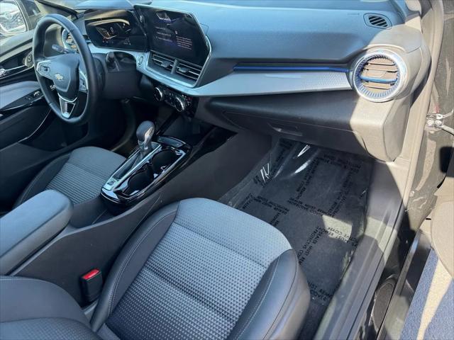2024 Chevrolet Trax FWD LT