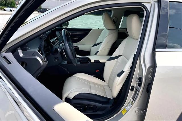2022 Lexus ES 350 Ultra Luxury